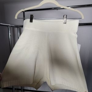 Juicy Couture Sweater Knit Shorts.Tags still on, never been worn.Flexible price.